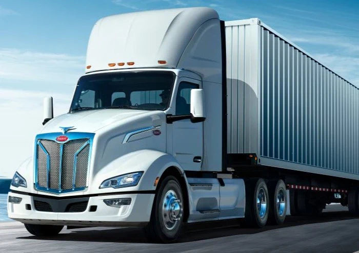 Top Engine and Motor Types for U.S. Trucking Companies – BestLine Racing